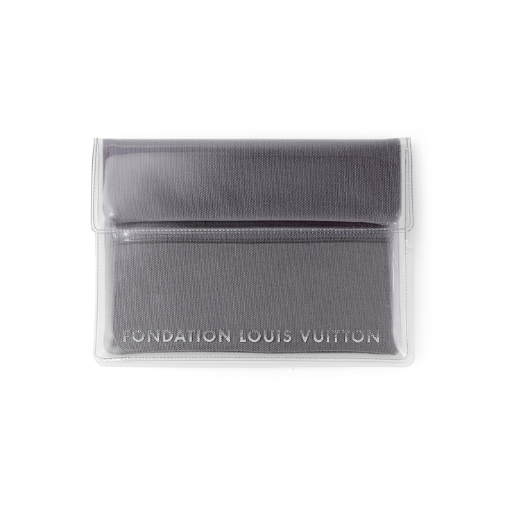 Large Clutch