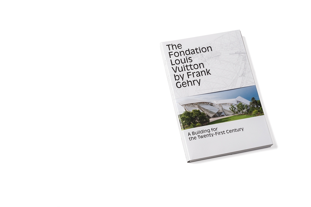 Foundation Louis Vuitton Frank Gehry Coffee table Book SKIRA 2014  Photography