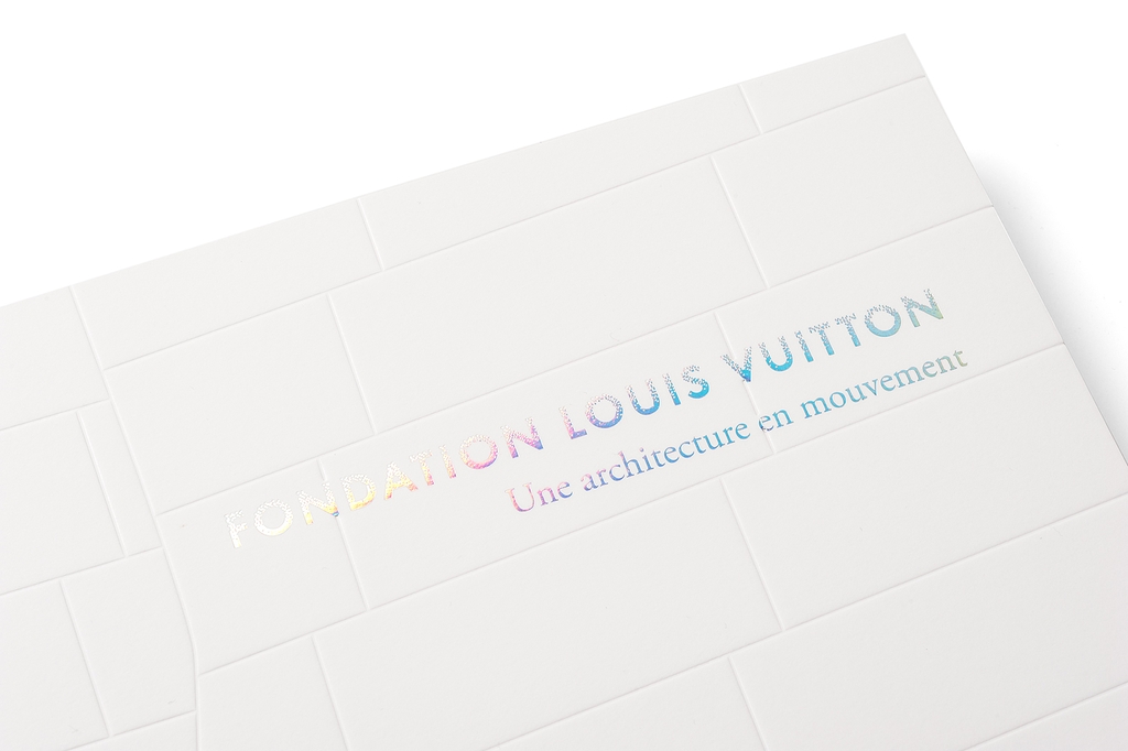 Fondation Louis Vuitton par Frank Gehry, une architecture pour le XXIe  siècle. Livre de référence · Librairie Boutique Fondation Louis Vuitton